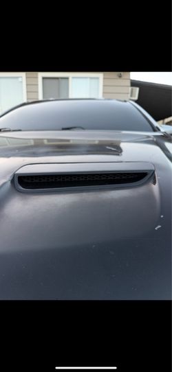 2008-2009 G8 Pontiac hood scoops