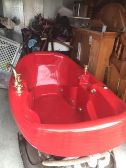 Jetted tub