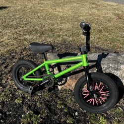 Kink Roadster 12inch BMX