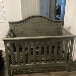 Baby Crib 