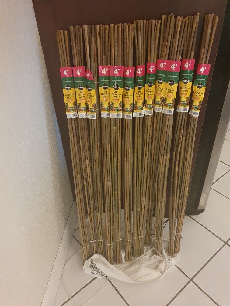 Bamboo Stakes 4ft 4' 48" lot 144 pieces Miracle Gro Veggies Tomato Plants NEW