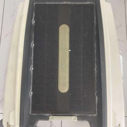 Betta SE Plus Solar Powered Smart Robotic Pool Skimmer