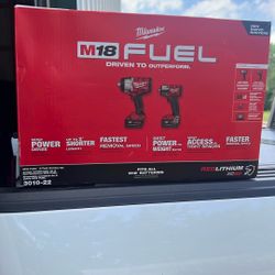 M18 2 Tool Combo Kit 