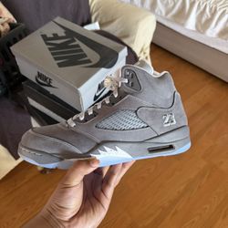 Jordan 5 Wolf Grey 