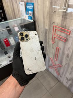 🔧 iPhone 13 Pro reparación de back glass – antes y después – Smart Fix Phoenix