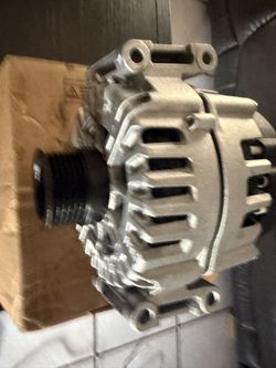 NewYall 180A Alternator For Mercedes-Benz CL550 R350 CLK550 CLS550 E550 S550 E350 G550 GL550 ML350 ML550 SL550 G65 SL65 AMG 2006-2018