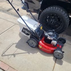 Lawn Mower TORO 21" SELF PROPELLED NEW CONDITIONS 