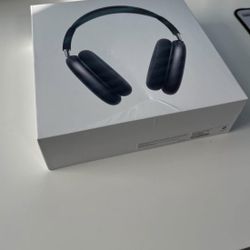 Apple AirPod Maxes Space Grey 