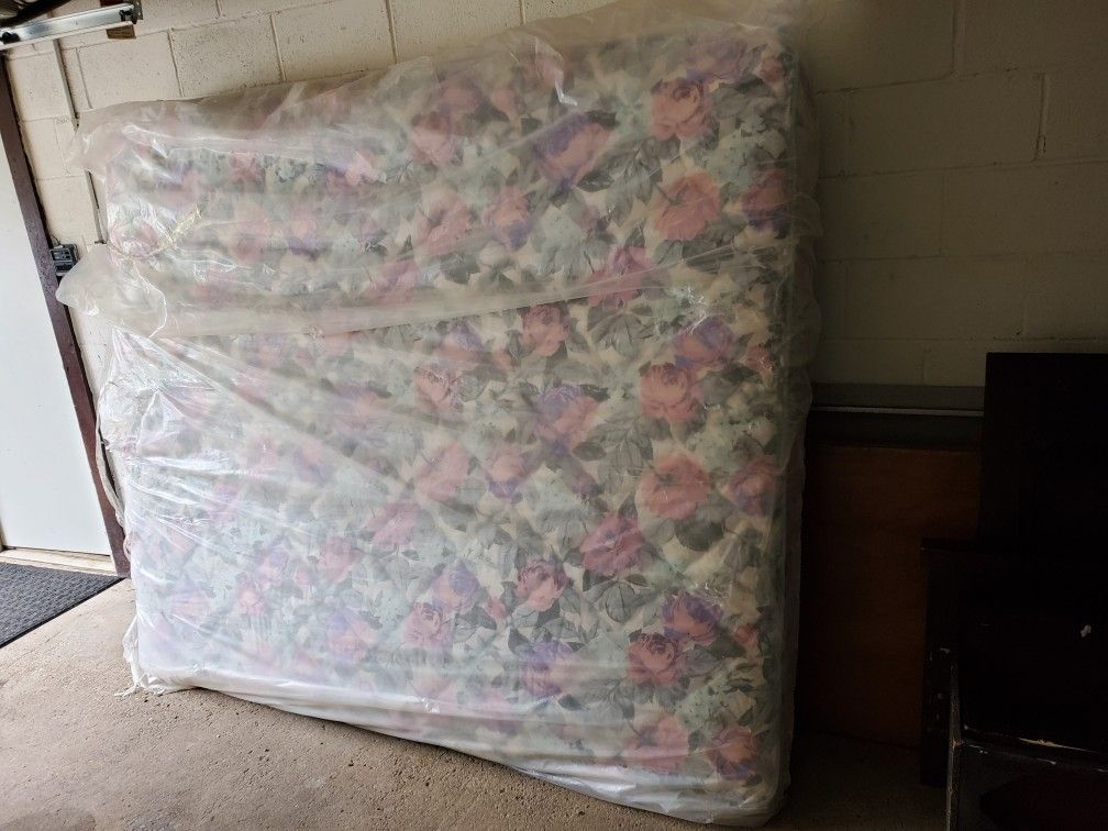 New King Bed Mattress And Used Box Spring for Sale in West Mifflin, PA