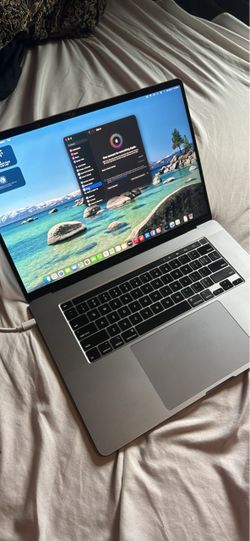 MacBook Pro 2019 i9 16”