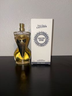 Women’s Perfumes