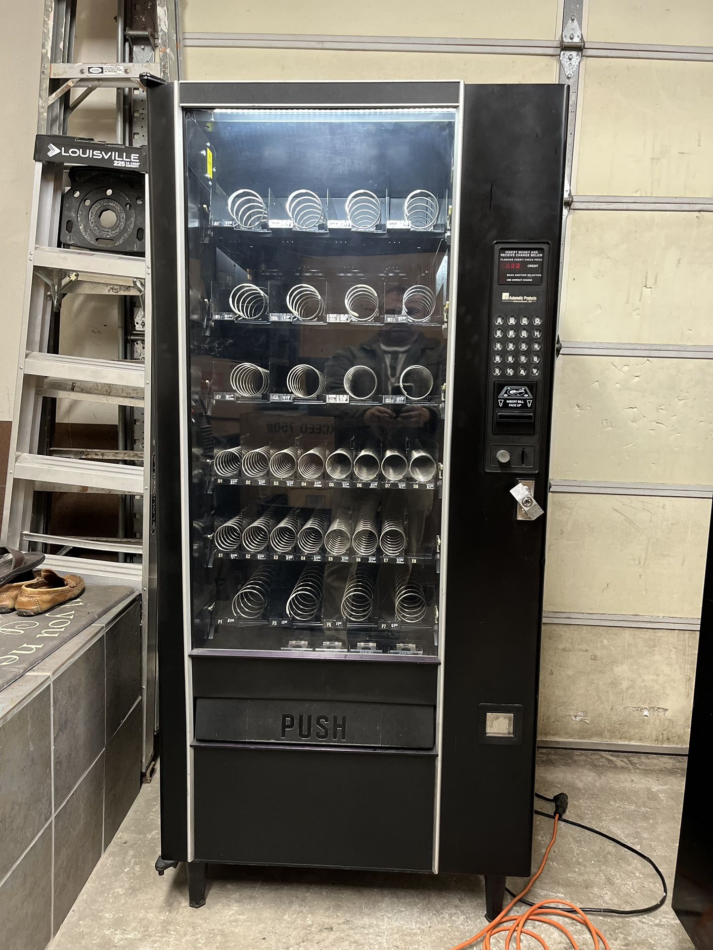 Snack Vending Machine