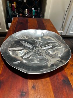 Mariposa Sand Dollar Aluminum Serving Platter, 14”