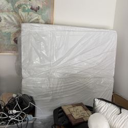 Queen Temper Pedic Mattress 