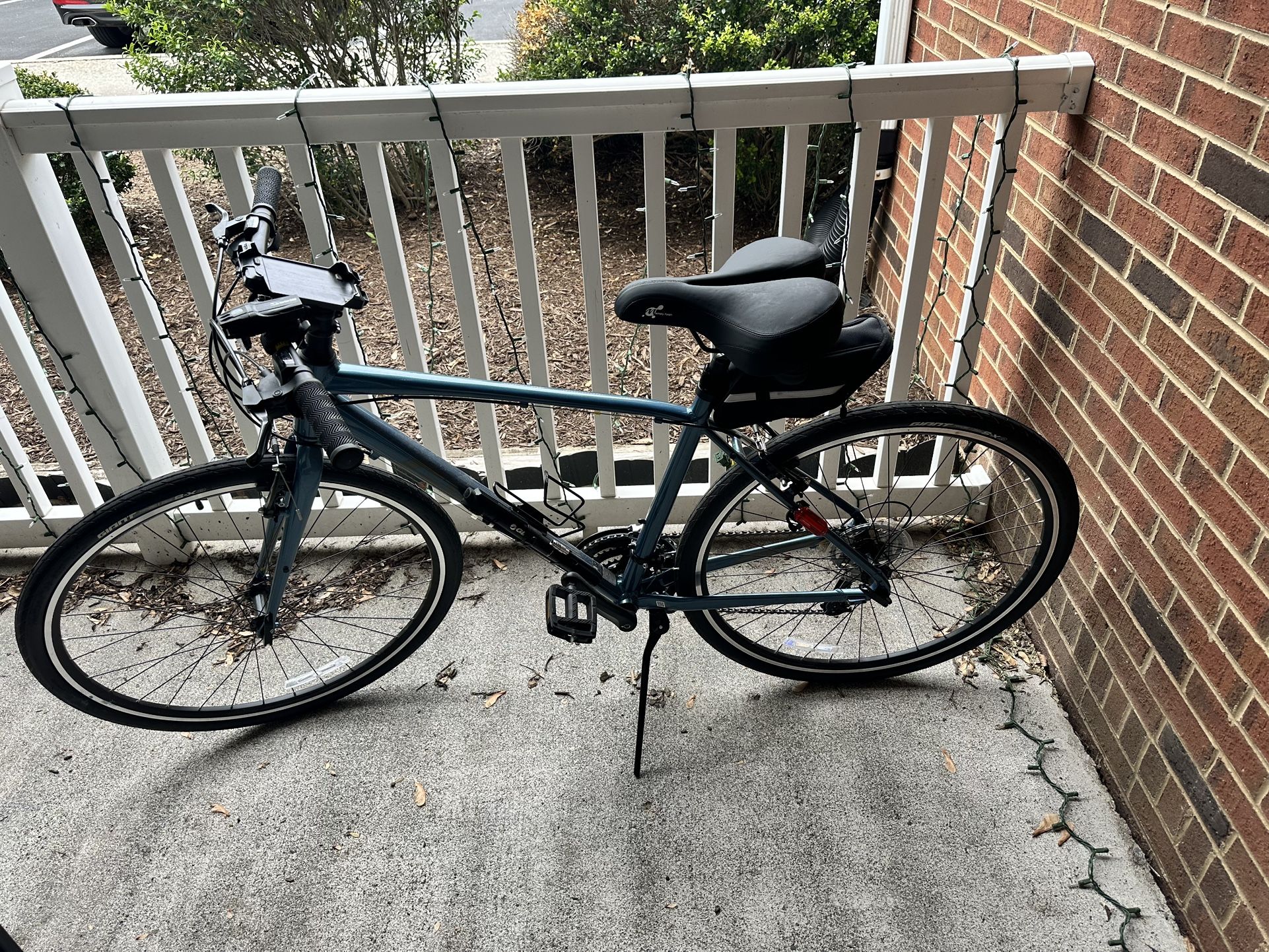 Men’s 26” Giant Escape 21-Speed Bicycle