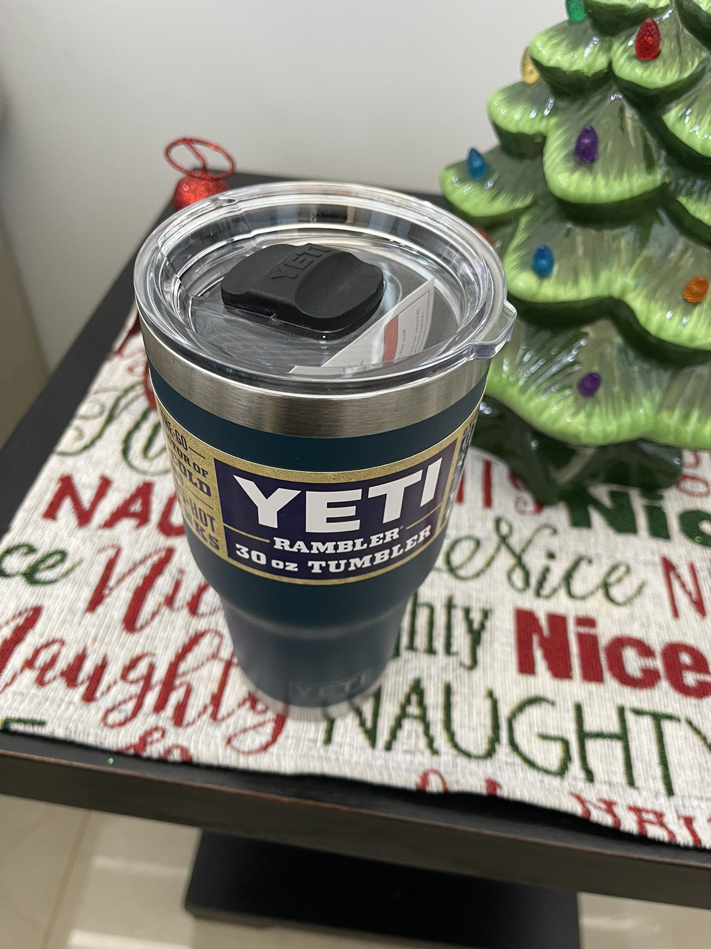 Yeti Rambler 30oz tumbler Thermo With Magnetic Lid for Sale in San