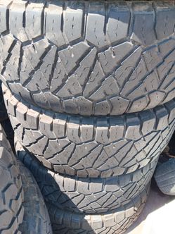 Used Set Of Tires nitto 35 1250 17 lt