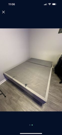Adjustable Queen Bed With Memory Foam Mattress 