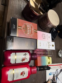 LOTION , SPRAYS , & CANDLES