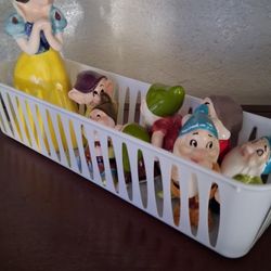 Snow White And 7 Dwarfs 