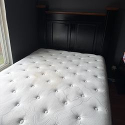 Bed Frame With Mattress 
