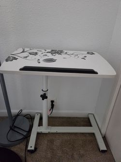 Bedroom table