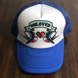 Hat unloved graphic back adjustable snap fitted. blue white