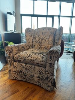 Free accent chair