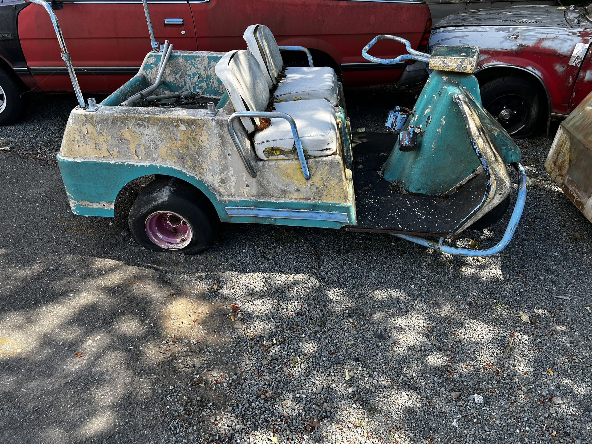 Free Near 70s Gas Powered Golf Carts