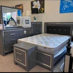 Lodanna Gray King Upholstered Panel Bed, Dresser And Nightstand
Ashley Furniture