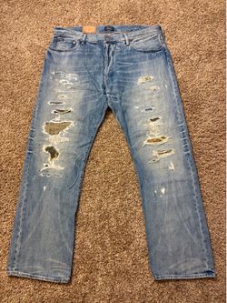 NWT Polo Ralph Lauren The Classic Fit Distressed Light Wash Jeans Size 38x32