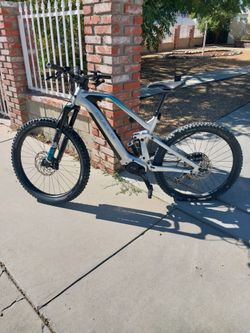 Full suspension Bulls e bike