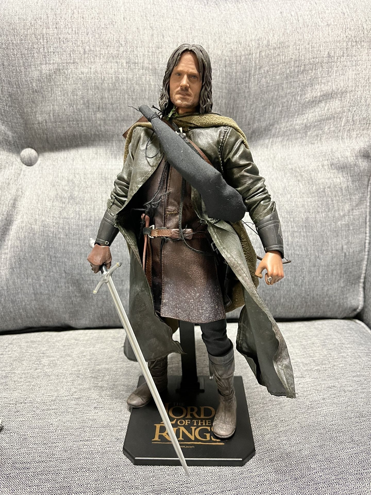 Asmus Toys Aragorn Strider Helms Deep 1/6 Scale