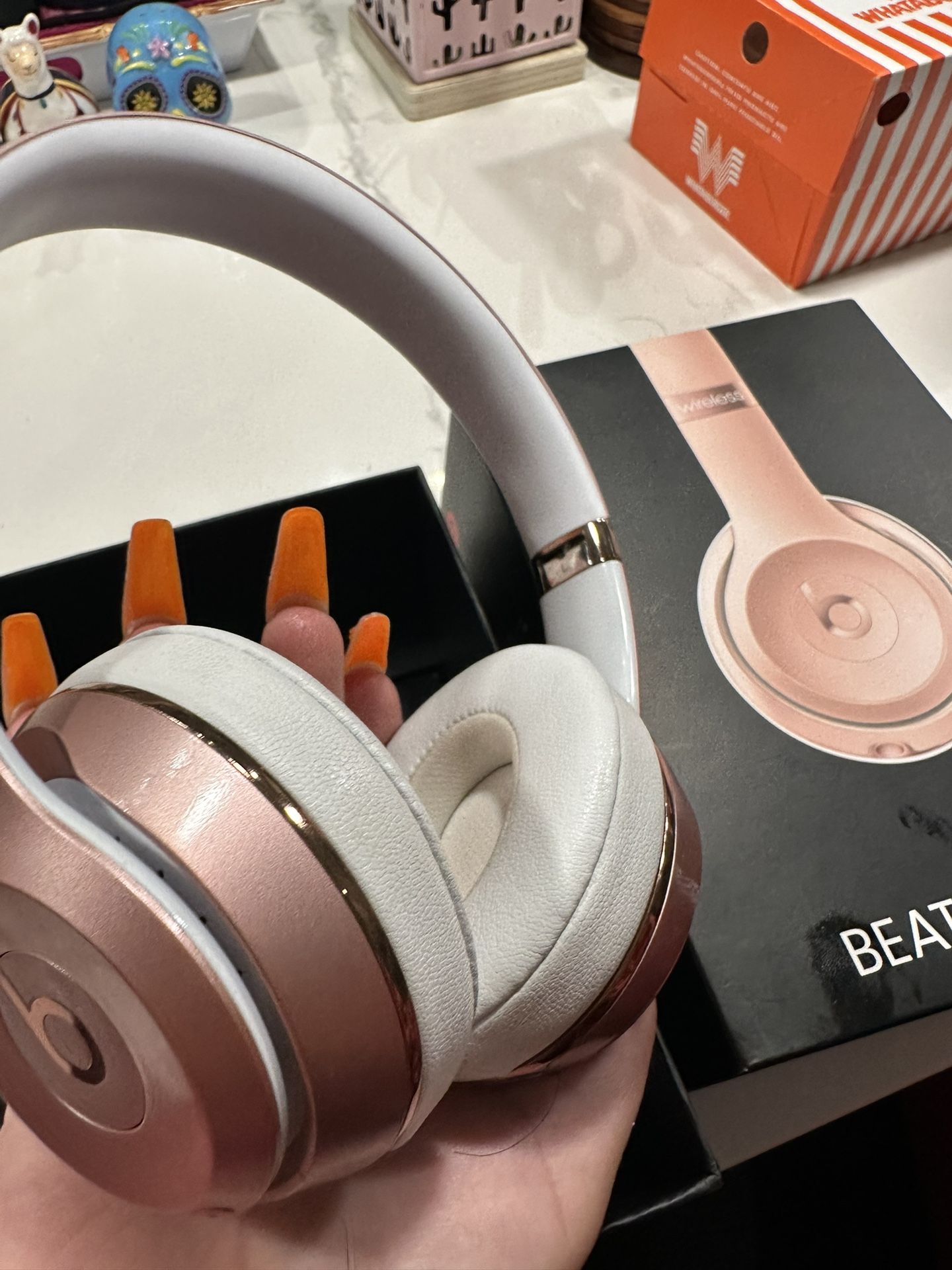 Beats Solo 3 Rose Gold for Sale in San Antonio, TX OfferUp