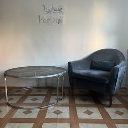 2 SET 40$ High quality, good condition, furniture