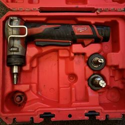 Milwaukee Pex Gun