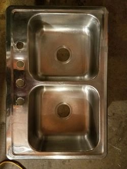 Stainless steel Kitchen Sink 33" X 22'