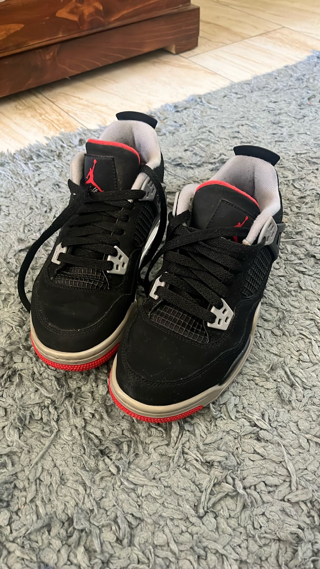 Air Jordan 4 Retro Bred