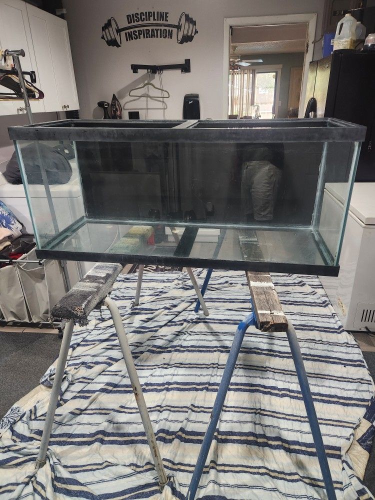 Aquarium 4'x18" 70G
