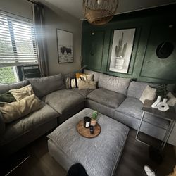 Sectional Sofa 