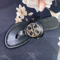 Women’s T Sandal New