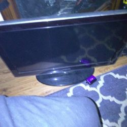Small Samsung TV Works Good 