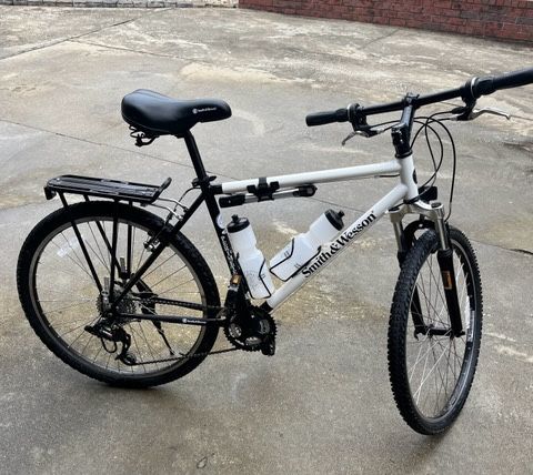 Smith & Wesson 24-Speed 26'' Mountain Bicycle