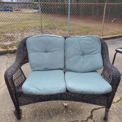 Outdoor wicker Love seat