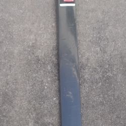 Rubbermaid fast track Rail