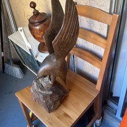 15pd Eagle statue 100% maple Wood 