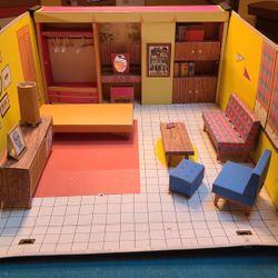 BARBIE-original Barbie Dream house