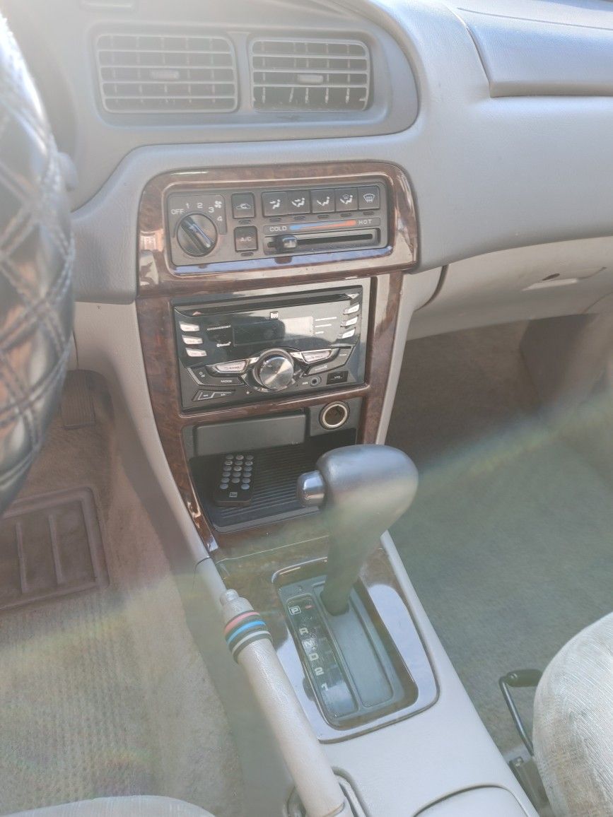 2000 Nissan Altima