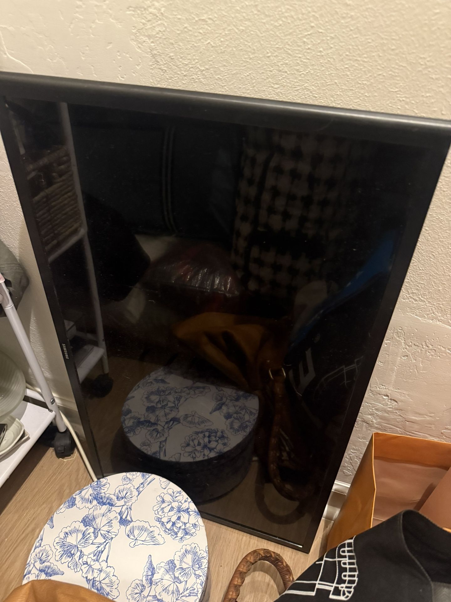 Flat Screen Tv