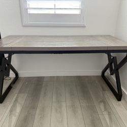  Computer Desk or Table